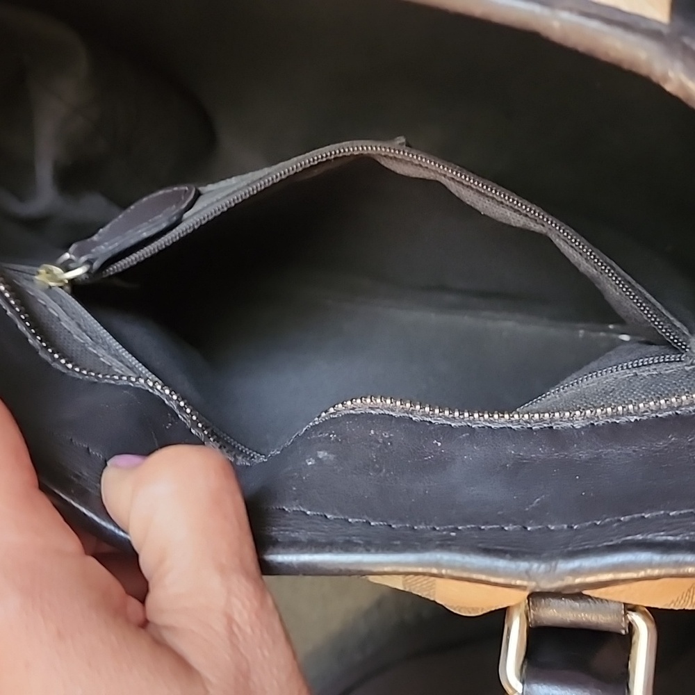 Burberry Classic Satchel Bag - Picture 7 of 16